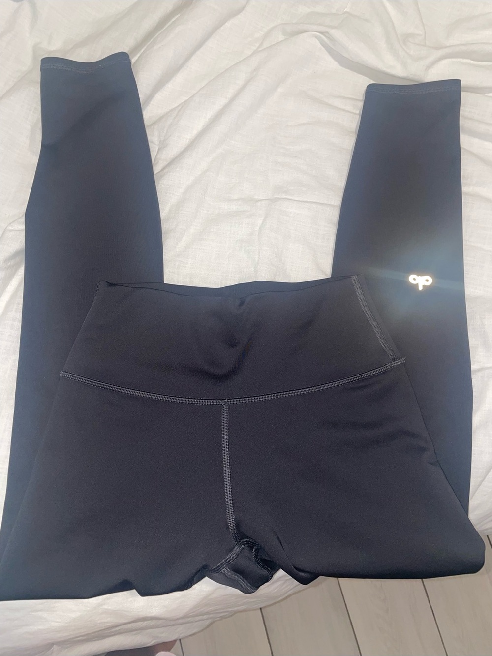 ALO leggings